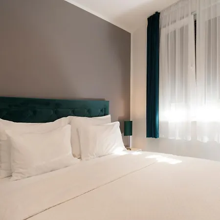 Lux Anya - Private Garden & Garage Space * Spalato