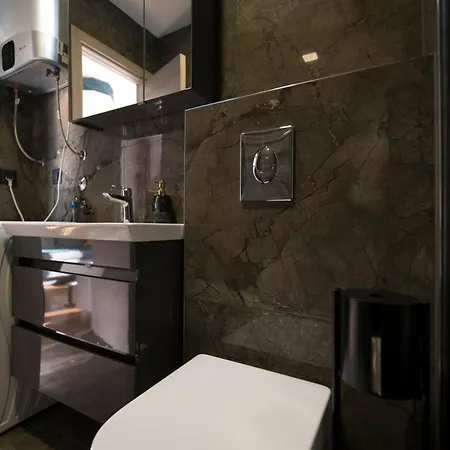 Lux Anya - Private Garden & Garage Space * Spalato