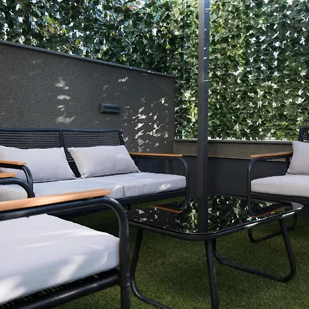 Lux Anya - Private Garden & Garage Space * Spalato